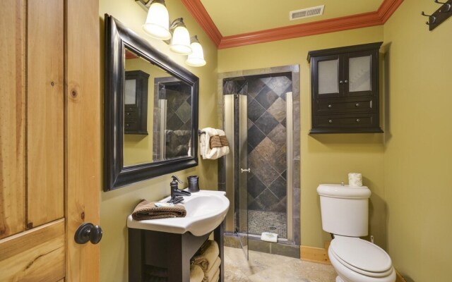 Mossy Brook - 6 Br home by RedAwning