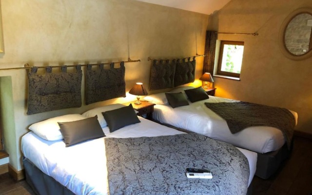 Chateau de Challanges