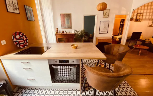 Palais Longchamps, T2 côté cour