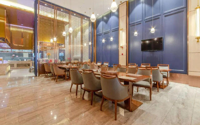 Rezen Heyi Hotel Yizhang