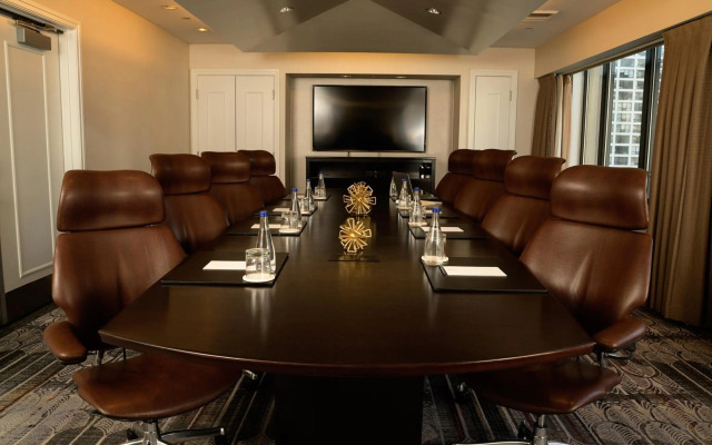 The Gwen, a Luxury Collection Hotel, Michigan Avenue Chicago