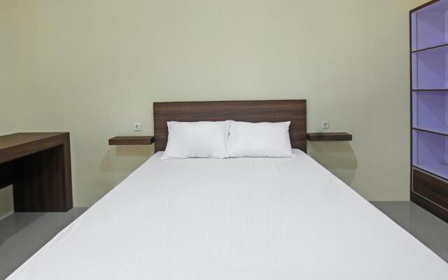 OYO 92237 Dj Home