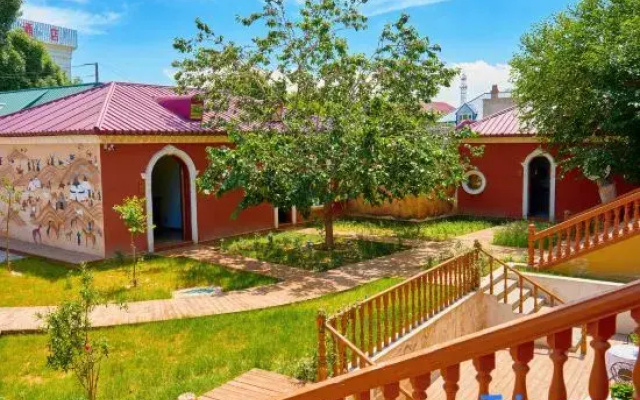 Yining Kajiasa Homestay