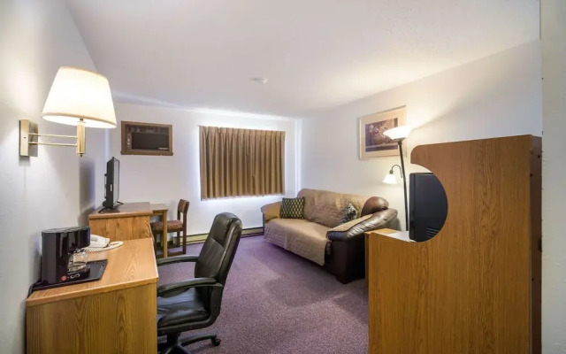 Beaver Creek Inn and Suites