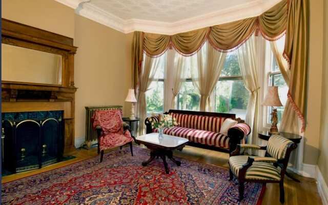 A Kingston Bed & Breakfast