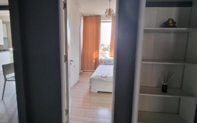 Ultracentral Residence