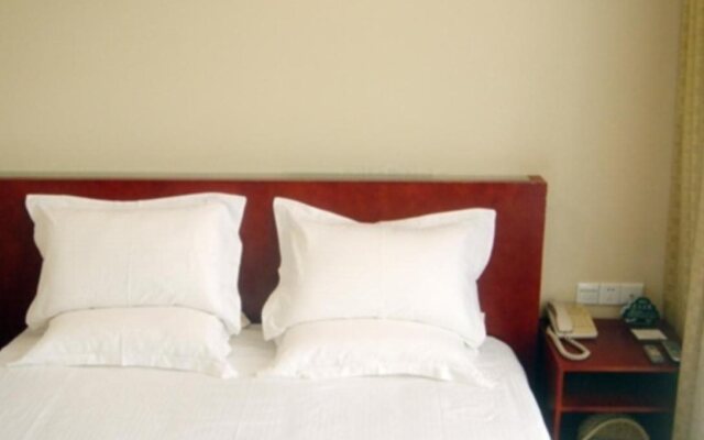 GreenTree Inn Guangdong Shenzhen Buji Long Dragon Express Hotel