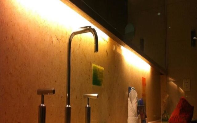 Yangtze Hotel