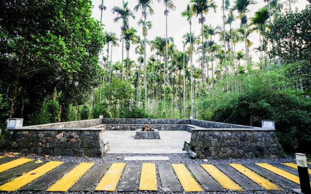 OYO 10233 Century Village Resort