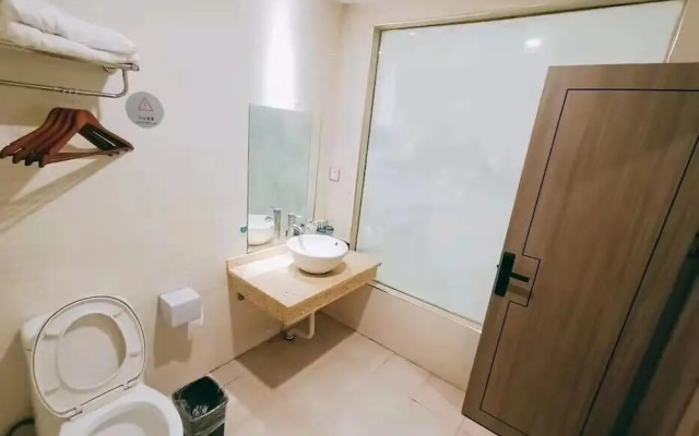 TOWO Shangpin Hotel