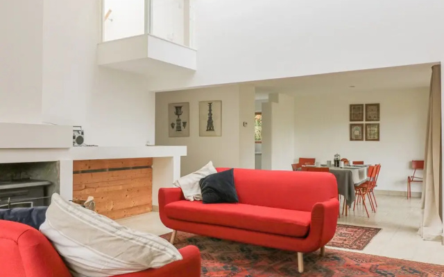 Frater House