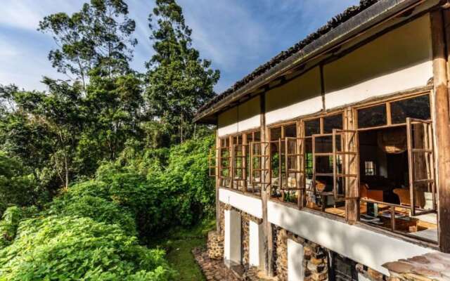 Bwindi Safari Lodge