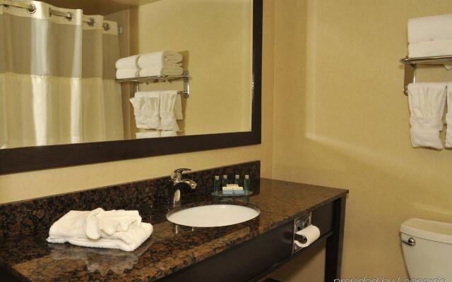 Best Western Voyageur Place Hotel
