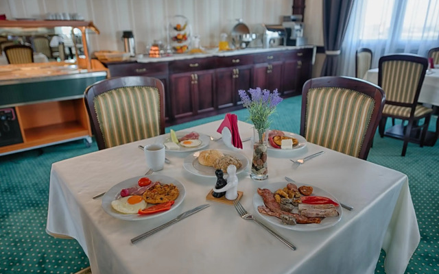 Magus Hotel
