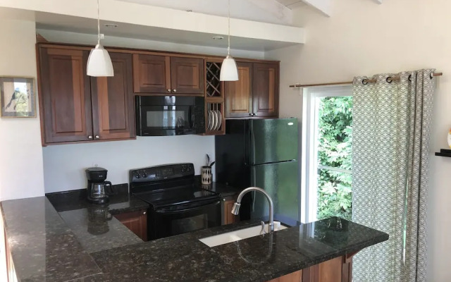Sea Vue Luxury Vacation Condominiums