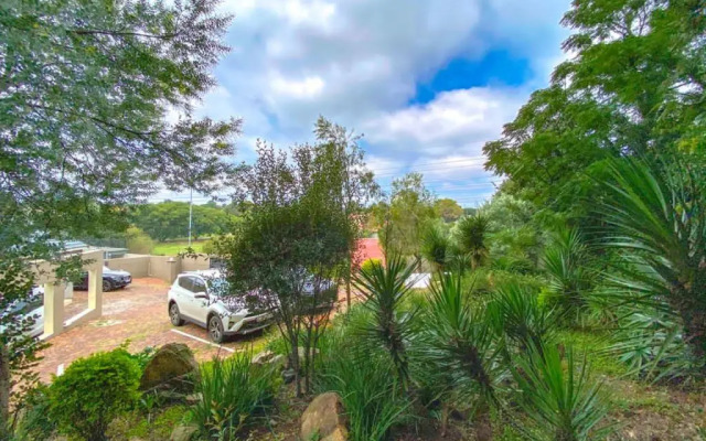 Mzanzi Rock Guesthouse