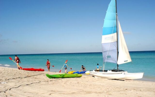 Puntarena Playa Caleta Hotel