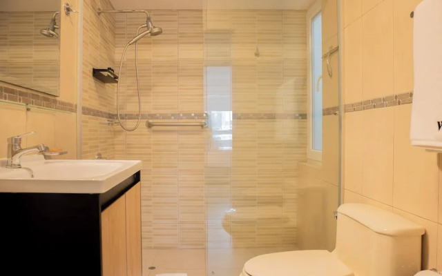 Striking 1BR in Miraflores