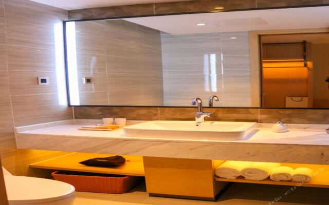 Kyriad Marvelous Hotel (Heyuan Wanlongcheng)