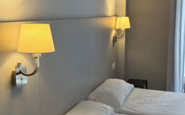 Hotel B and B Suites