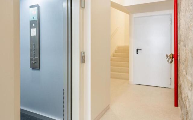 EXKLUSIVE Bandeira 1018 Apartments