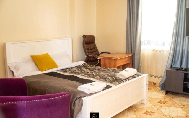 Mountain view apartment at Ahadi flats Netflix,Parking and Internet