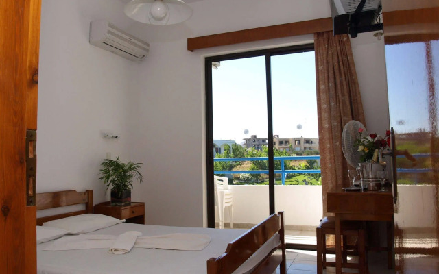 Garden Hotel