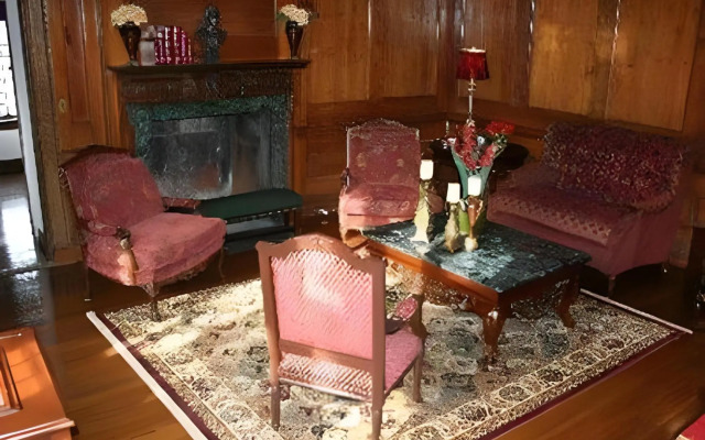 The Castle at Skylands Manor