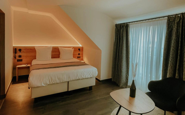 Hotel Harmony