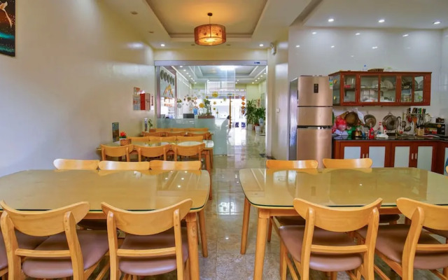 HANZ Noi Bai Airport Hotel