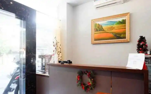 RedDoorz Plus @ Hawai Inn Near Mall of Panakukang