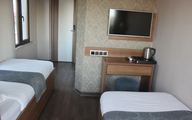 Nur Hotel
