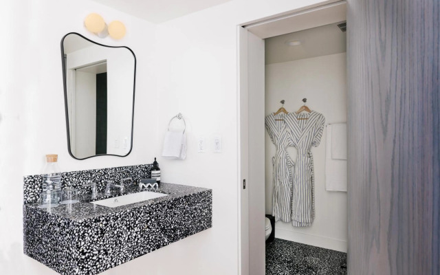 Short Stories Hotel