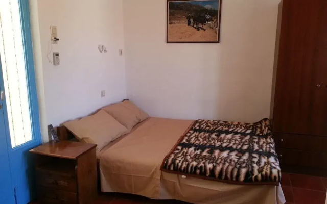 Vintage House-Vori-Rent Rooms