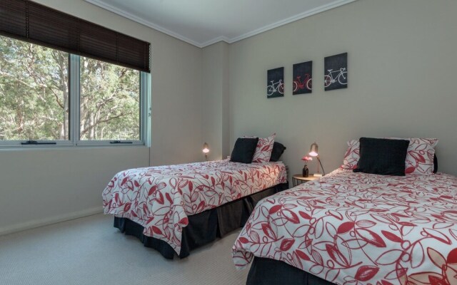 Scirocco, Unit 11/23 Tomaree Street