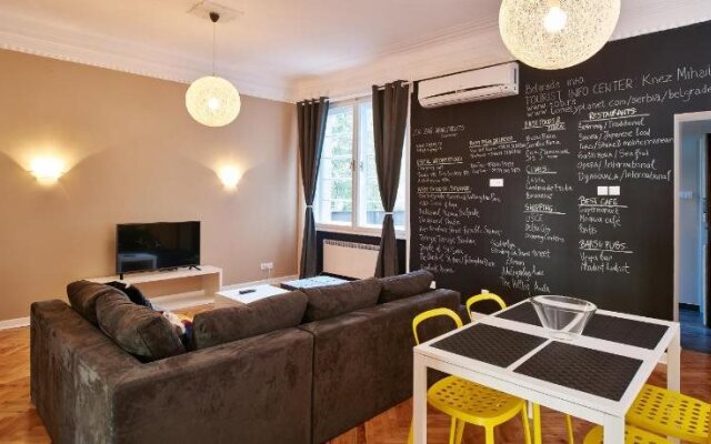 Marshall Downtown Apartment