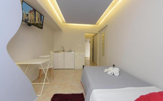 Astoria Studio I, Rhodes City Center