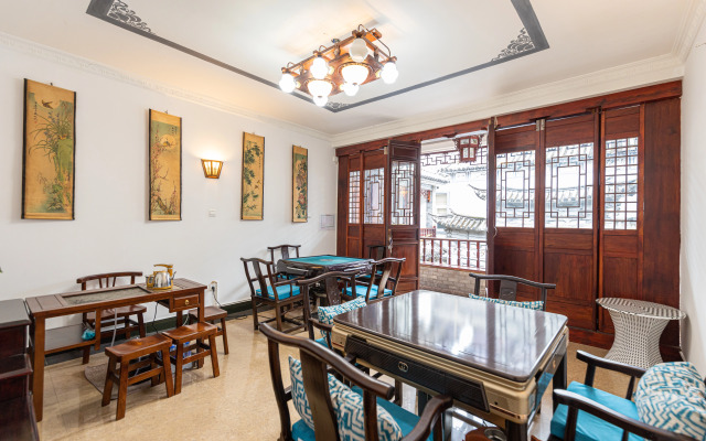 Dali Huazhaoying Inn