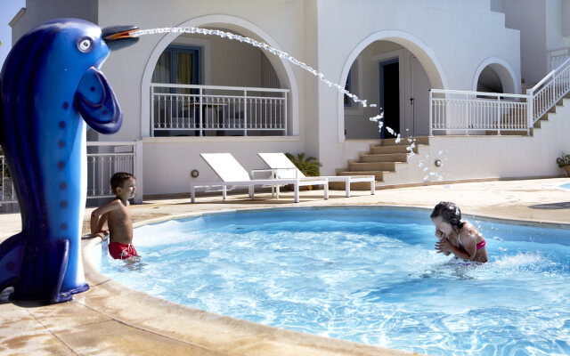 Mitos Suites