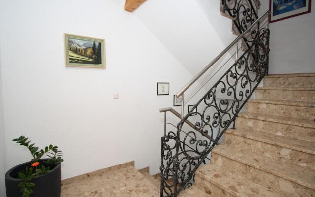 Spacious Holiday Home in Goldegg near Ski Area