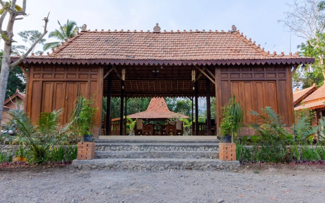 OYO 1558 Villa Mak Cik