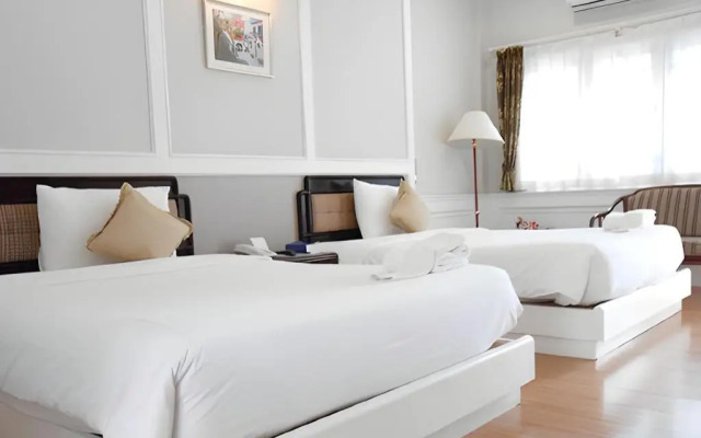 Rachawadee Resort & Hotel