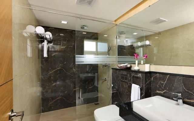 Flora Charishma Residency Aluva