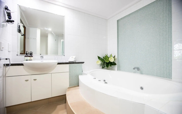 Peninsula Boutique Hotel Port Douglas - Adults Only Haven