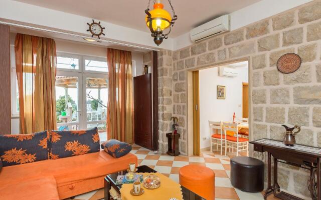 HOUSE KATARINA with pool