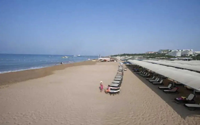 Crystal Palace Luxury Resort & Spa - All Inclusive Resort