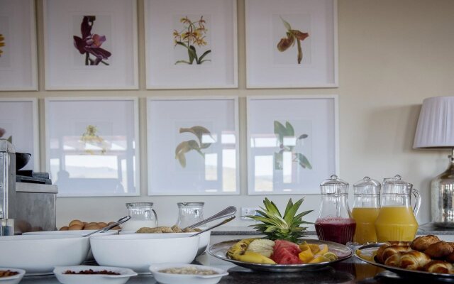 Acacia Farm Lodge