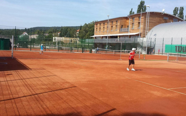 Esmarin Wellness Hotel