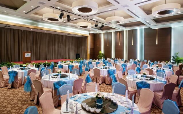 Glenmarie Hotel & Golf Resort