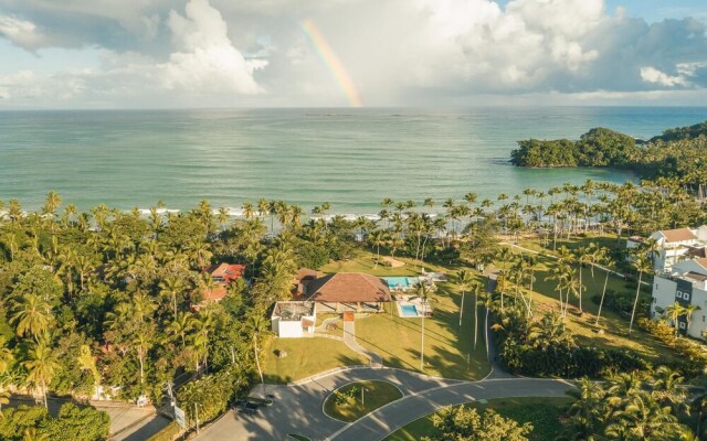 Playa Bonita Amazing Condo at Lake View